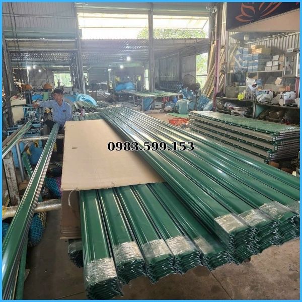 Quy trình Sản xuất Cửa Cuốn từ nguyên liệu đến thành phẩm