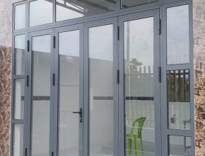 Cửa nhôm kính đẹp để làm mới cho ngôi nhà của bạn