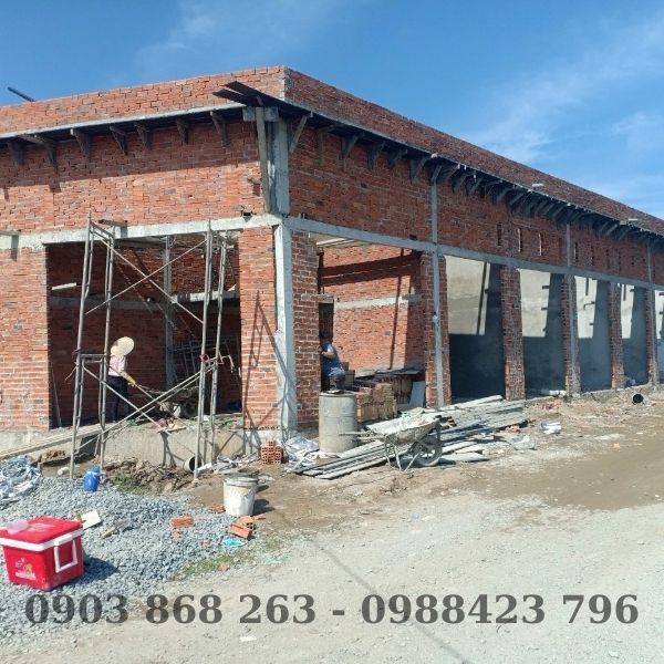 Lắp Cửa Kéo hay cửa cuốn loại nào tốt hơn