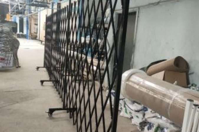 Khám Phá Công Dụng và Ưu Điểm của Cổng Kéo Ngang