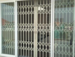 Cửa đẹp nhà sang nhờ đâu ?