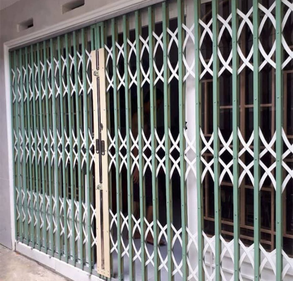 THI CÔNG CỬA KÉO ĐÀI LOAN CẦN THƠ