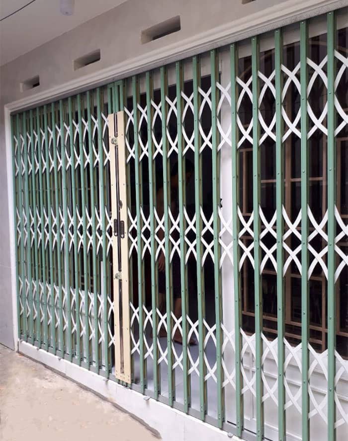THI CÔNG CỬA KÉO ĐÀI LOAN CẦN THƠ